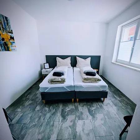 Hemetsberger Apartment *